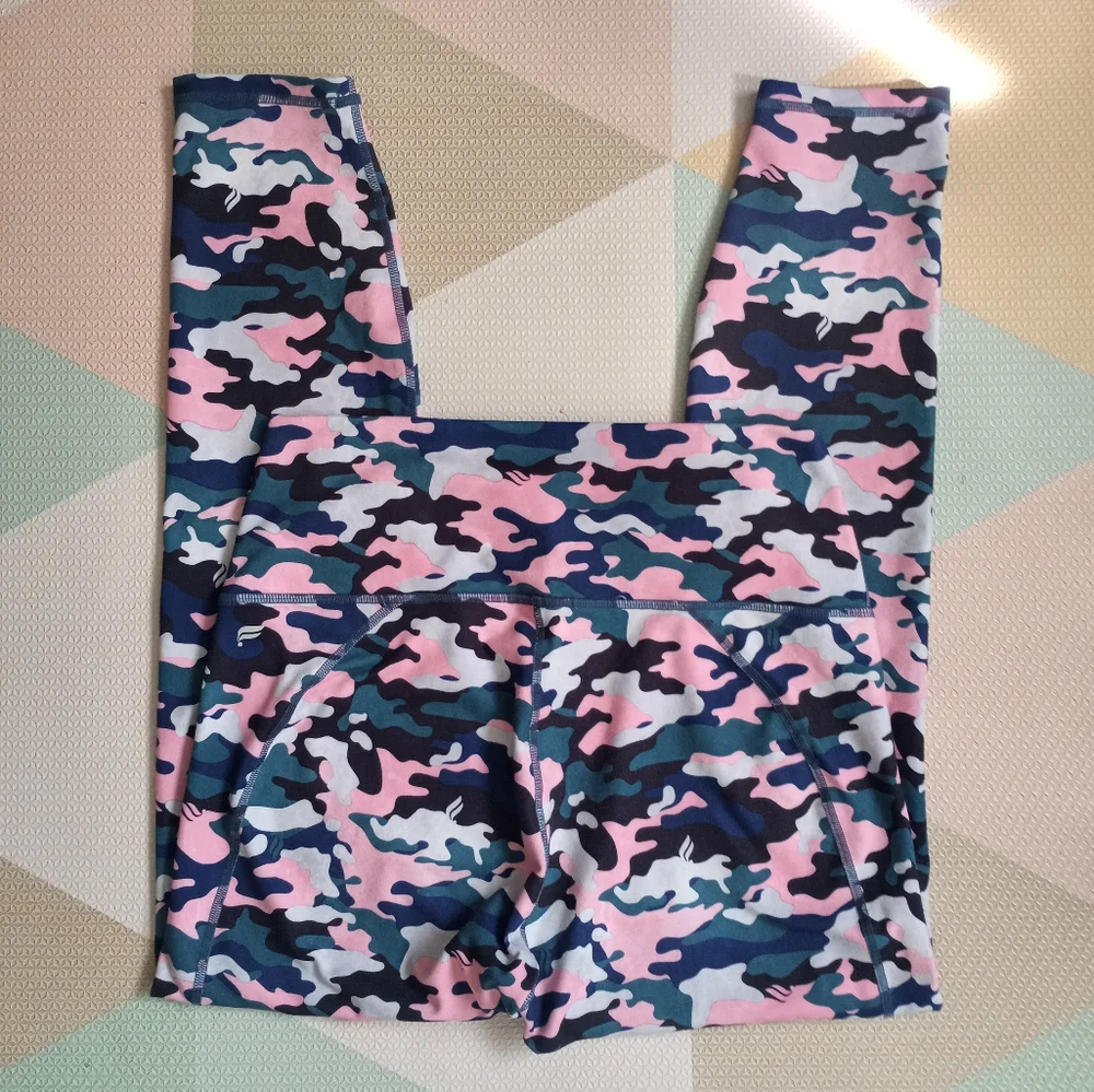 Powerhold Fabletics High rise Camo Legging size S - Picture 9 of 10